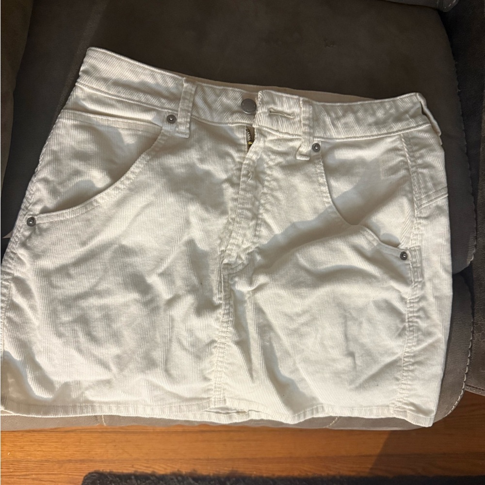 Universal Thread White Mini Skirt